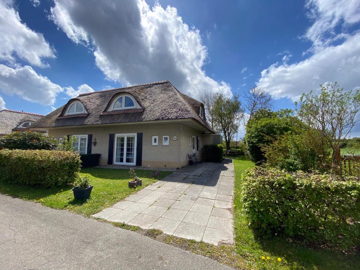 Holiday Beach House Hellevoetsluis Bagian luar foto